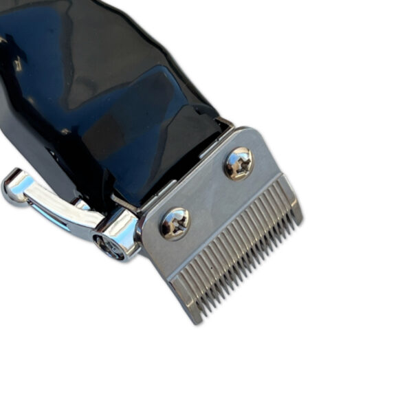 Geemy GM6715 Multi Function Trimmer - Image 4