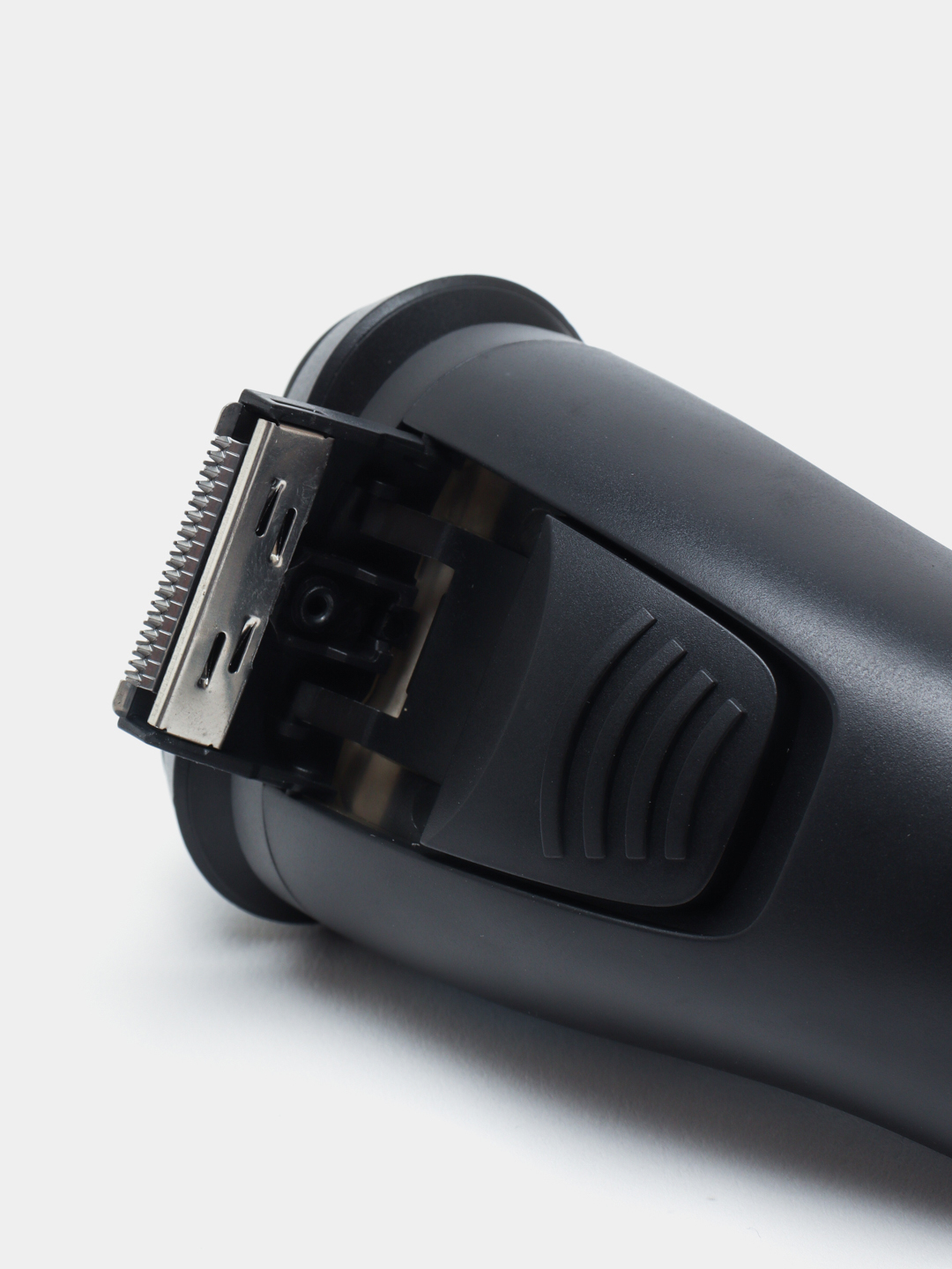 VGR V-322 ELECTRIC SHAVER AND BEARD TRIMMER - Image 4